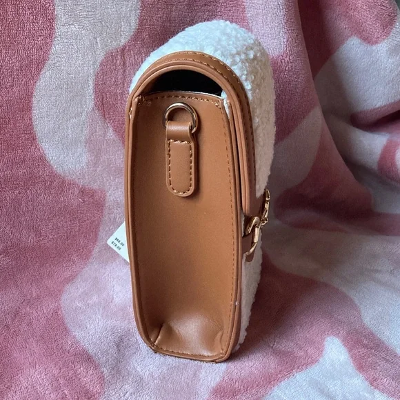 Anthropologie Cream and Tan Crossbody Bag - Picture 4 of 11